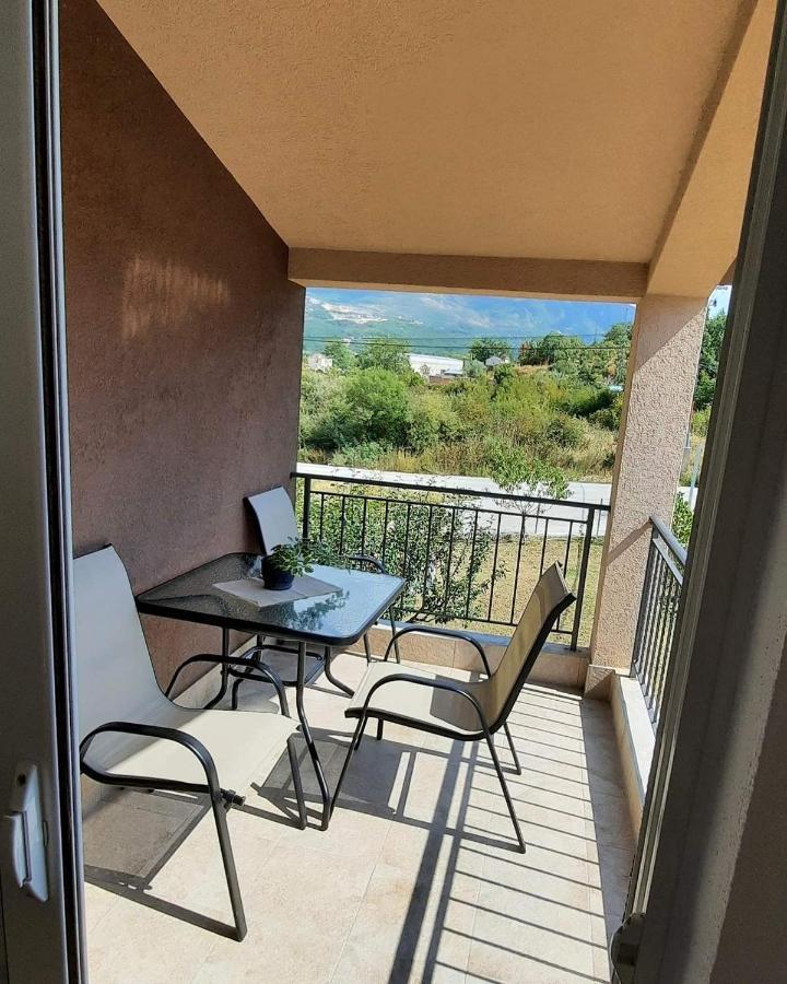 Apartmani Emma Kotor Exterior photo
