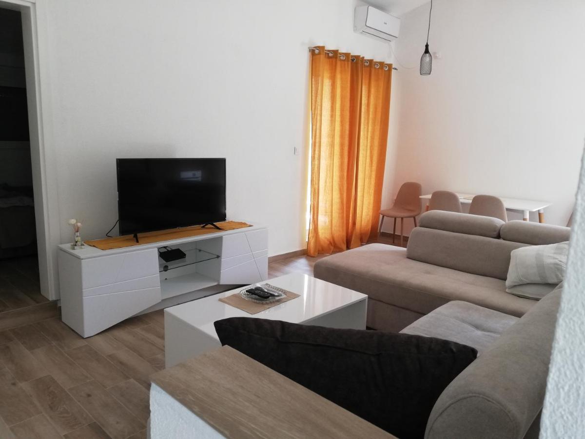 Apartmani Emma Kotor Exterior photo
