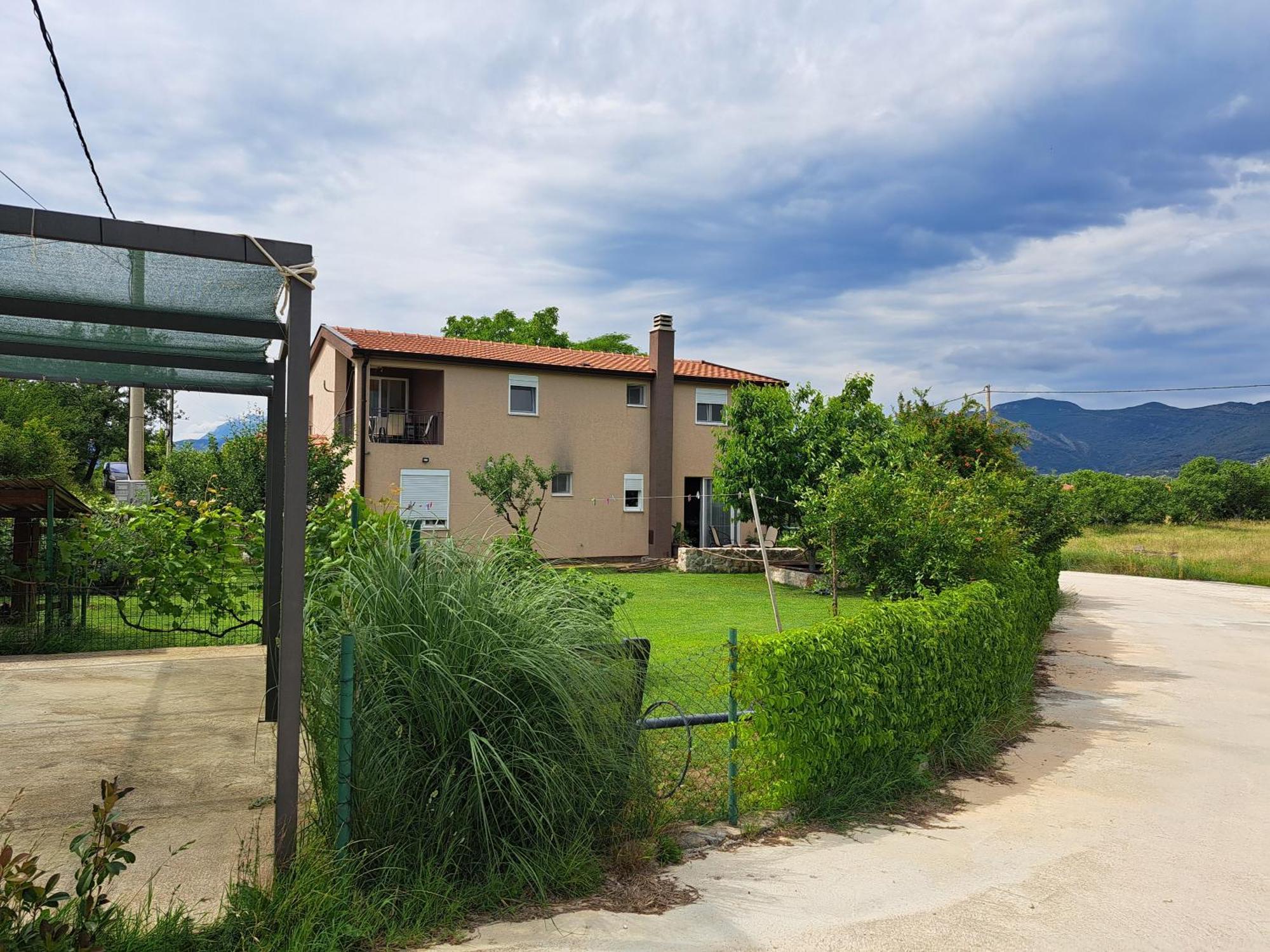 Apartmani Emma Kotor Exterior photo